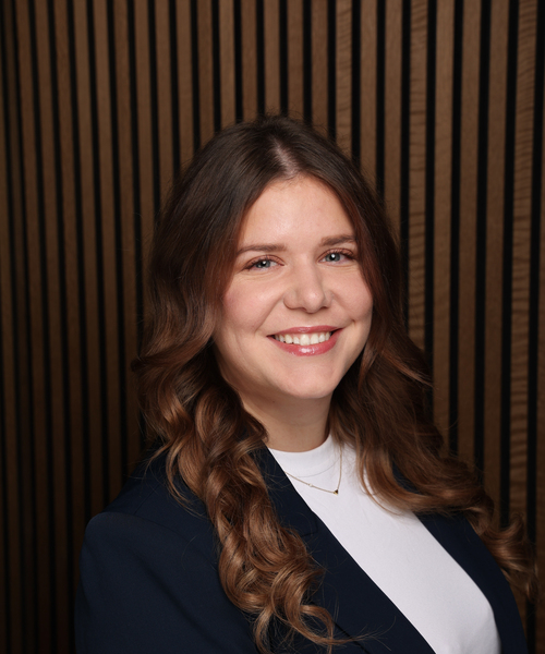 Johanna Banko Canditate Relationship Managerin bei Interim Aid