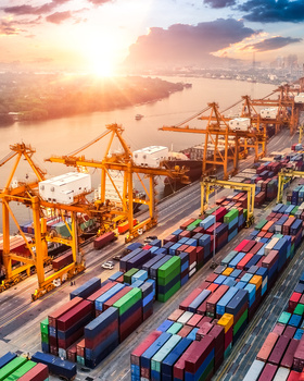 Interim Management in der Logistikindustrie: Effizienzsteigerung und Prozessoptimierung