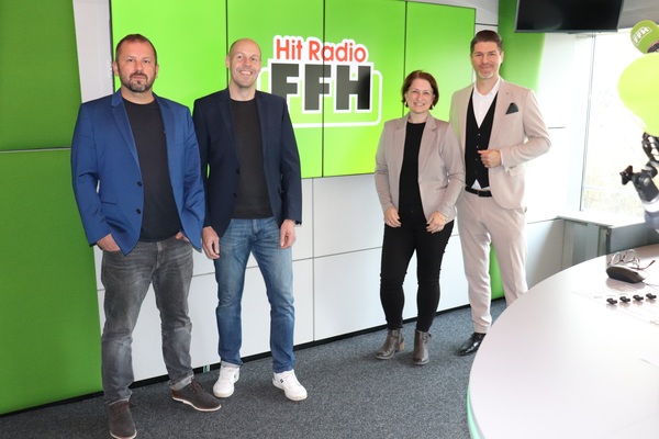 Interim Aid zu Gast bei HIT RADIO FFH Peter Wystron und Florian Kursawe von Interim Aid bei HIT RADIO FFH in Bad Vilbel